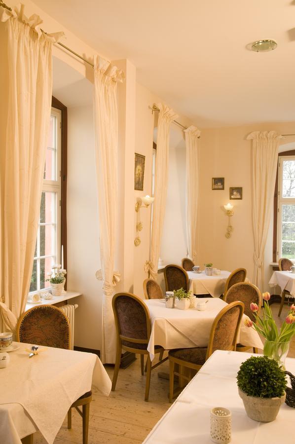 Schlosshotelgedern Esterno foto